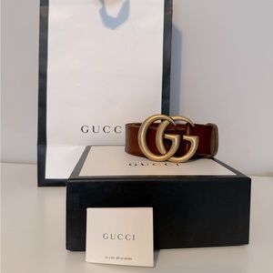 USED 2018 LEATHER BELT WITH DOUBLE G BUCKLE IN BROWN AND GOLD